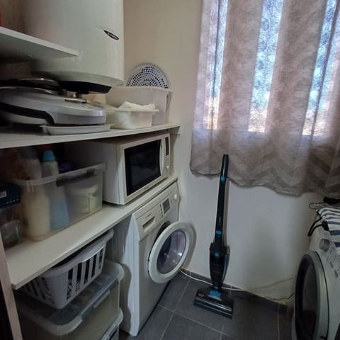 2 makuuhuone Huoneisto myytävänä paikassa Amarilla Golf, San Miguel de Abona mukana uima-altaan 
autotalli - 325 000 € (Ref: 8774565)