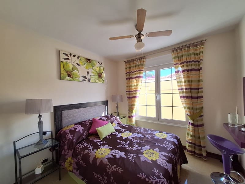 5 bedroom Villa for sale in Valle de San Lorenzo with pool garage - € 675,000 (Ref: 8816580)