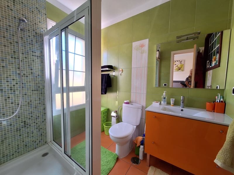 5 bedroom Villa for sale in Valle de San Lorenzo with pool garage - € 675,000 (Ref: 8816580)