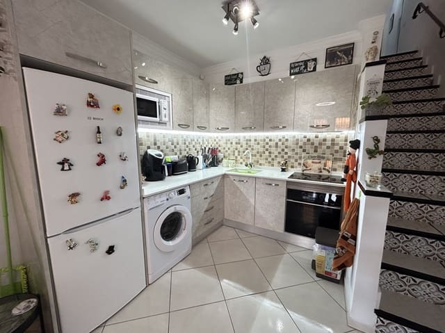 2 chambre Appartement à vendre à Amarilla Golf, San Miguel de Abona avec piscine - 265 000 € (Ref: 8885415)