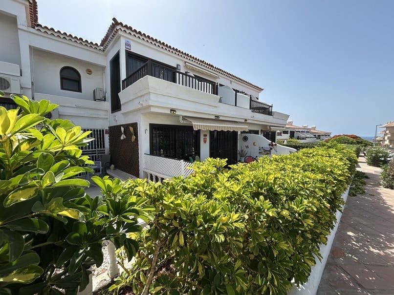 Apartamento de 2 habitaciones en Amarilla Golf en venta con piscina - 265.000 € (Ref: 8885415)