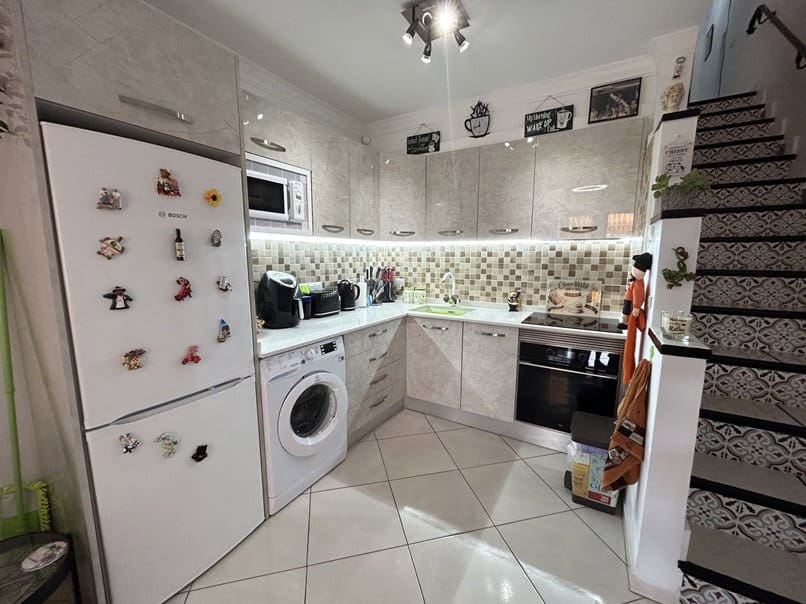 Apartamento de 2 habitaciones en Amarilla Golf en venta con piscina - 265.000 € (Ref: 8885415)