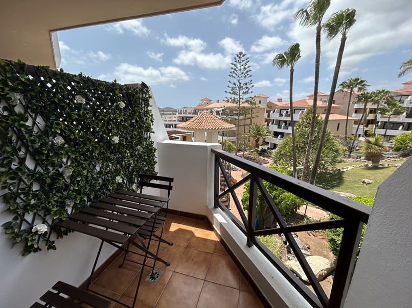 1 bedroom Apartment for sale in Golf del Sur with pool - € 195,000 (Ref: 8893796)