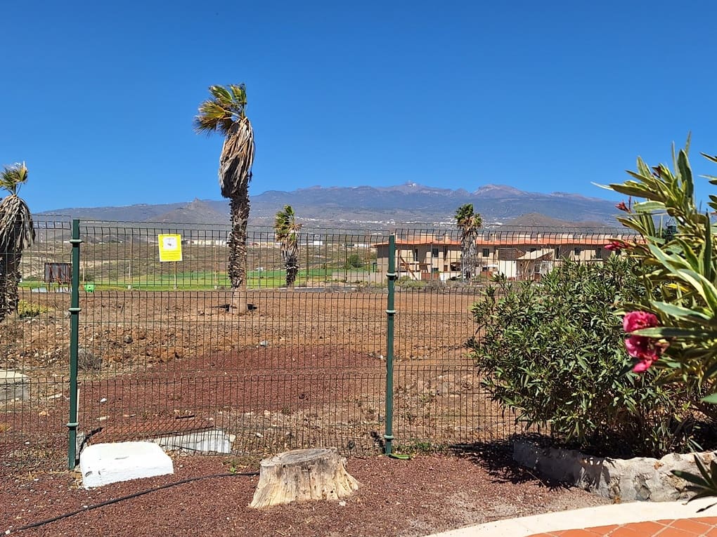 2 soveværelse Lejlighed til salg i Amarilla Golf med swimmingpool - € 259.000 (Ref: 9061832)