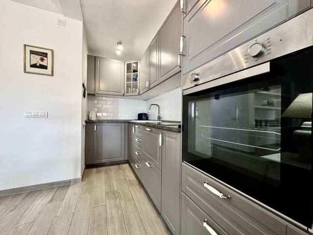 3 quarto Bungalow para venda em Golf del Sur, San Miguel de Abona com piscina - 360 000 € (Ref: 9067008)