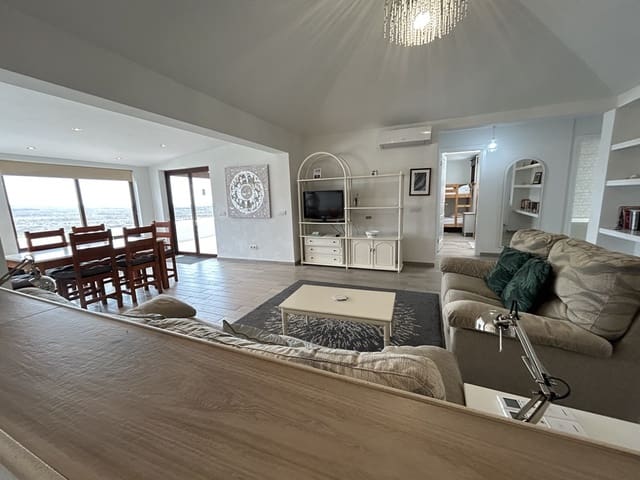 3 quarto Bungalow para venda em Golf del Sur, San Miguel de Abona com piscina - 360 000 € (Ref: 9067008)