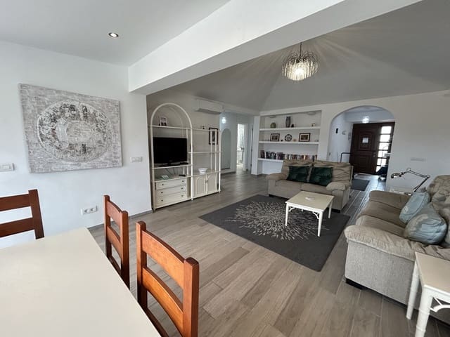 3 quarto Bungalow para venda em Golf del Sur, San Miguel de Abona com piscina - 360 000 € (Ref: 9067008)