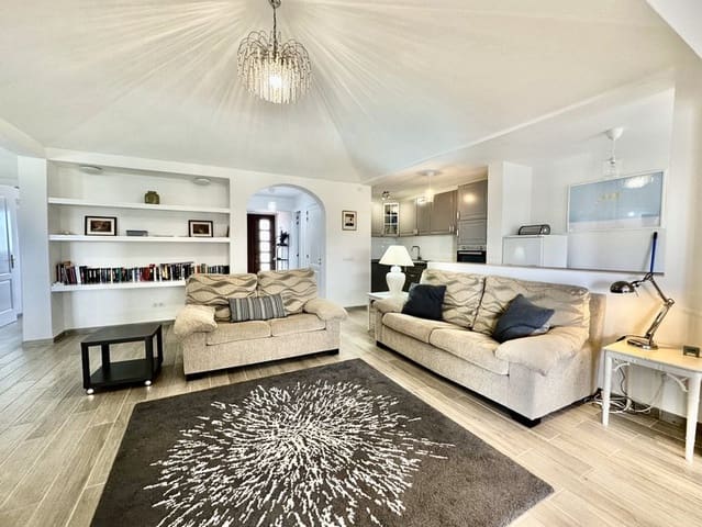 3 quarto Bungalow para venda em Golf del Sur, San Miguel de Abona com piscina - 360 000 € (Ref: 9067008)