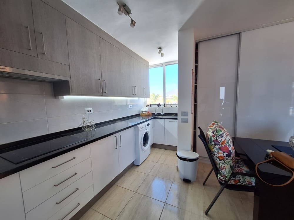 1 soveværelse Lejlighed til salg i Golf del Sur med swimmingpool - € 255.000 (Ref: 9103777)