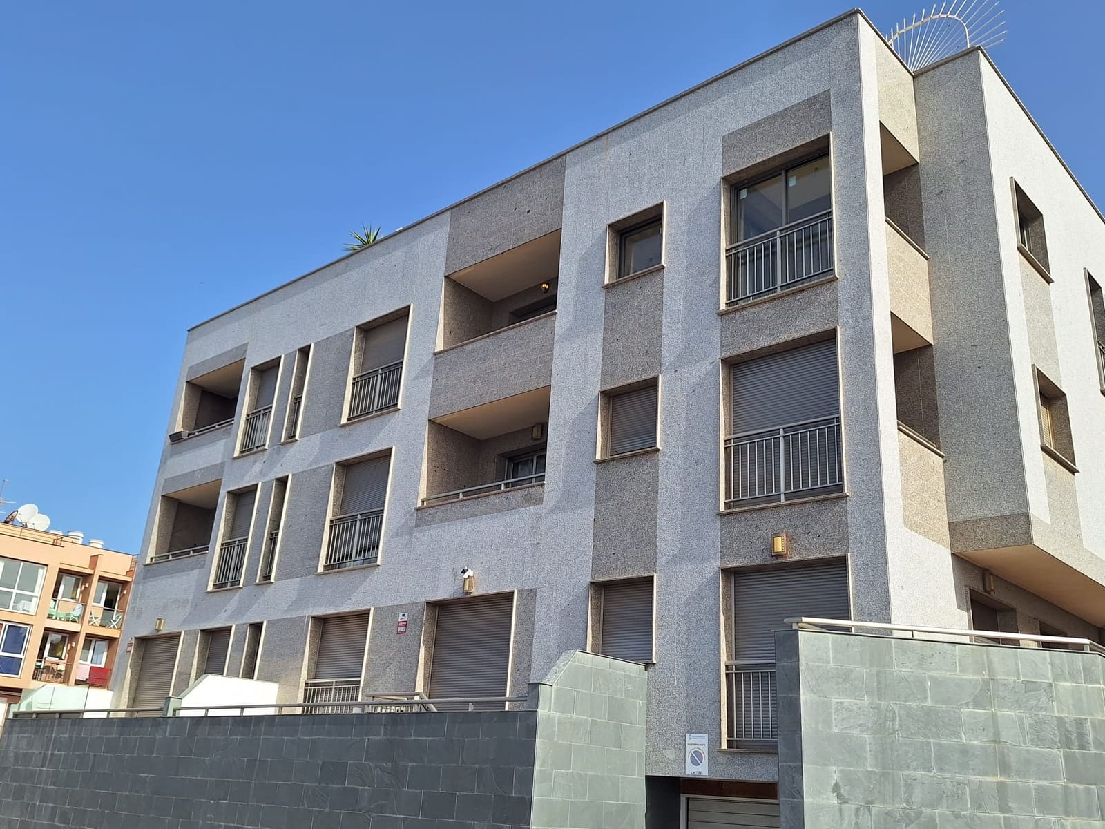 3 soveværelse Lejlighed til salg i Los Abrigos med garage - € 325.000 (Ref: 9146528)