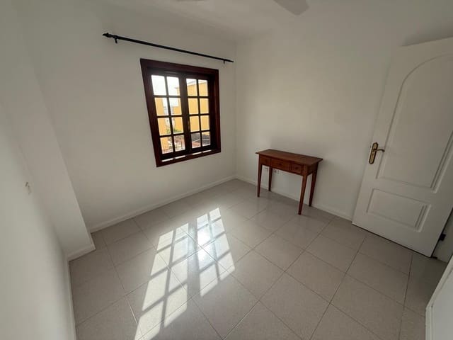 2 makuuhuone Huoneisto myytävänä paikassa Golf del Sur, San Miguel de Abona - 255 000 € (Ref: 9184671)