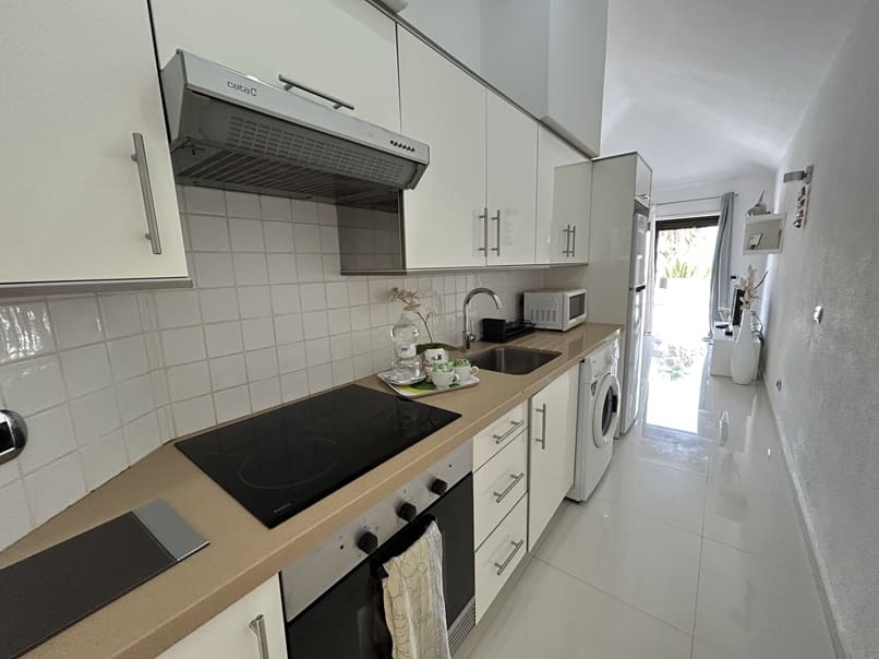 1 makuuhuone Huoneisto myytävänä paikassa Amarilla Golf mukana uima-altaan - 250 000 € (Ref: 9247848)