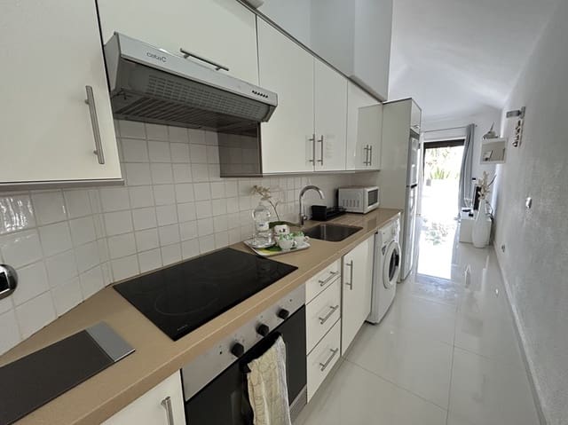 1 soveværelse Lejlighed til salg i Amarilla Golf, San Miguel de Abona med swimmingpool - € 250.000 (Ref: 9247848)