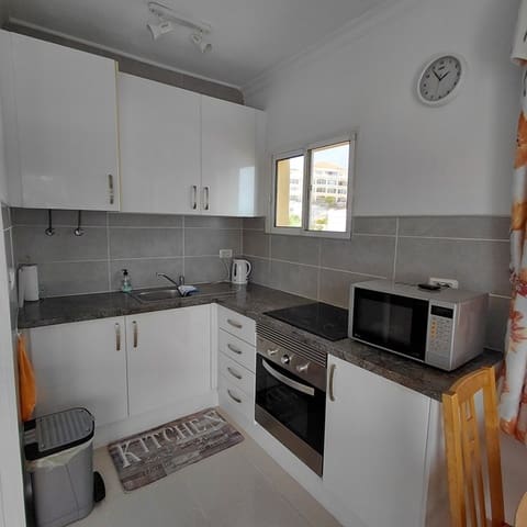 1 bedroom Apartment for sale in Golf del Sur, San Miguel de Abona with pool - € 215,000 (Ref: 9357526)