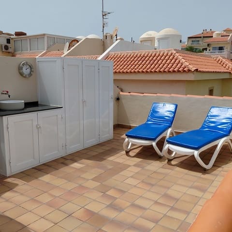 1 bedroom Apartment for sale in Golf del Sur, San Miguel de Abona with pool - € 215,000 (Ref: 9357526)