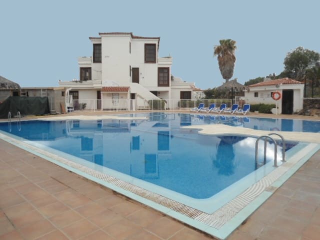 2 soveværelse Lejlighed til salg i Amarilla Golf, San Miguel de Abona med swimmingpool - € 310.000 (Ref: 9449962)