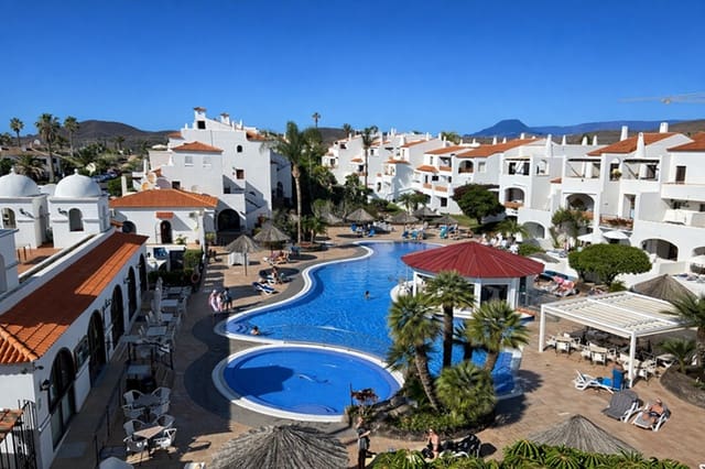 1 slaapkamer Appartement te koop in Amarilla Golf, San Miguel de Abona met zwembad - € 235.000 (Ref: 9467782)