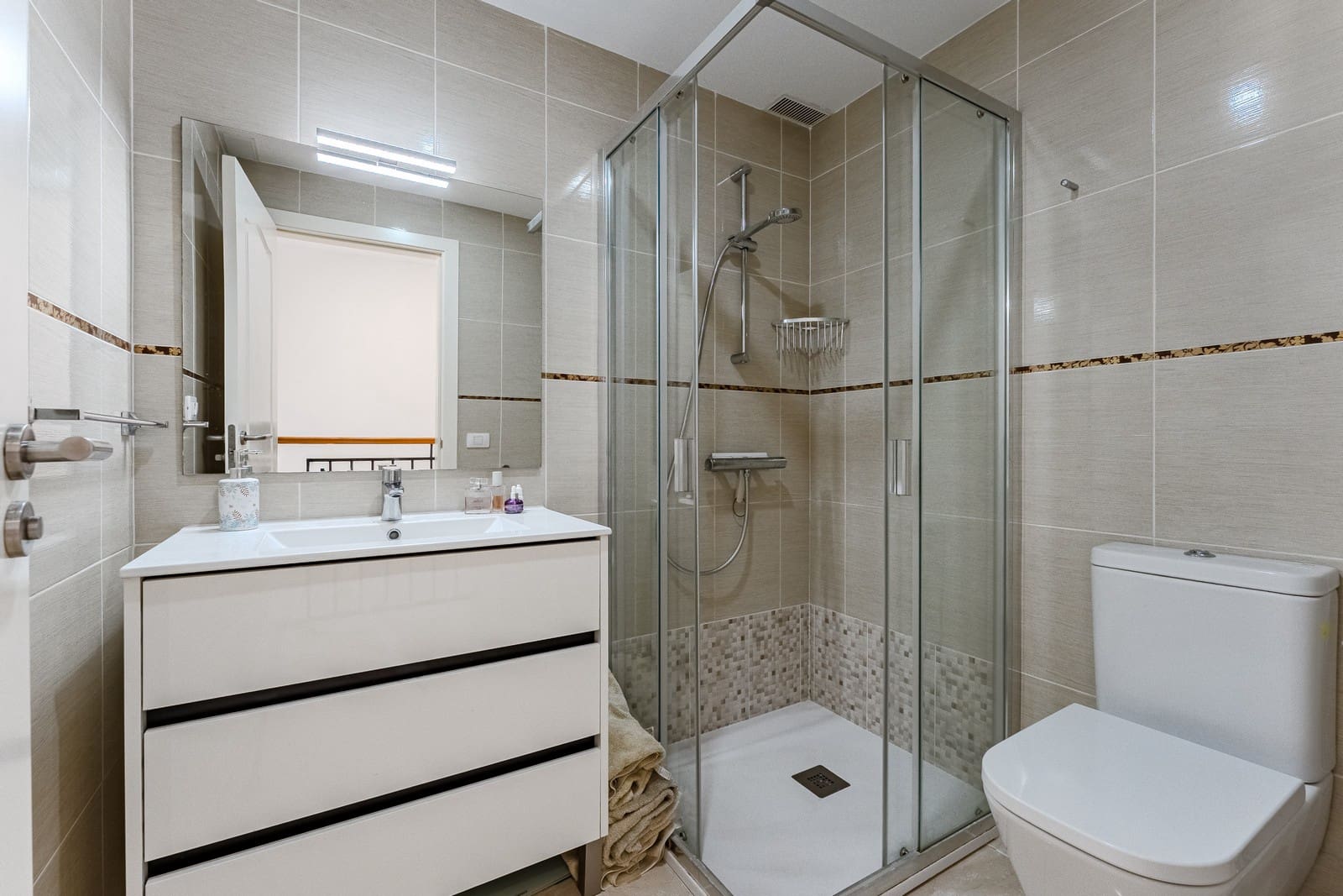 3 bedroom Penthouse for sale in Palm-Mar with pool - € 499,000 (Ref: 9493936)