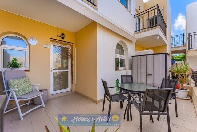 Ático de 3 habitaciones en Palm-Mar, Arona en venta con piscina garaje - 475.000 € (Ref: 9493936)