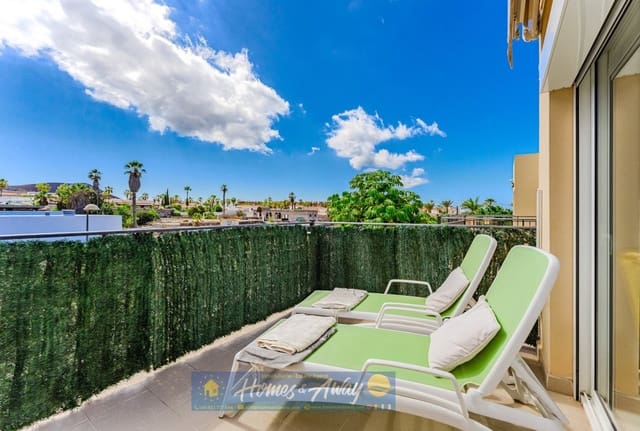 Ático de 3 habitaciones en Palm-Mar, Arona en venta con piscina garaje - 475.000 € (Ref: 9493936)