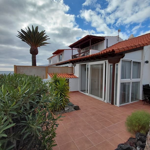 2 soveværelse Villa til salg i Golf del Sur med swimmingpool garage - € 450.000 (Ref: 9539902)