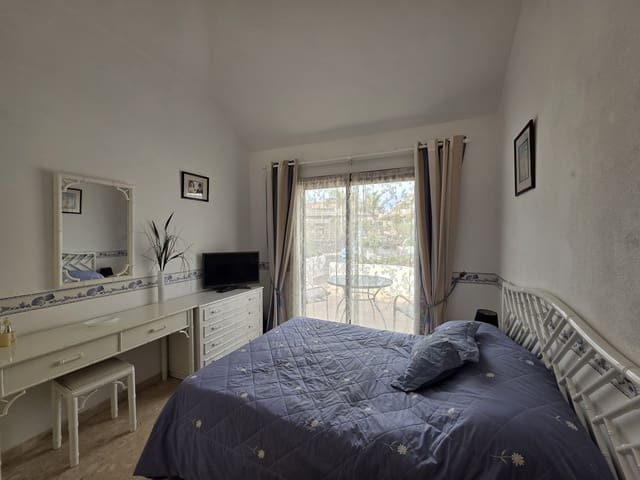 1 sypialnia Apartament na sprzedaż w Amarilla Golf, San Miguel de Abona z basenem - 210 000 € (Ref: 9570200)