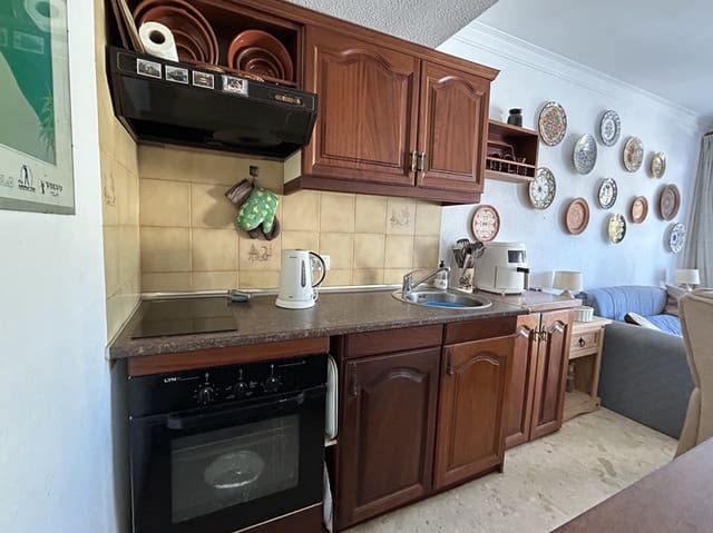 1 sypialnia Apartament na sprzedaż w Amarilla Golf, San Miguel de Abona z basenem - 205 000 € (Ref: 9572358)