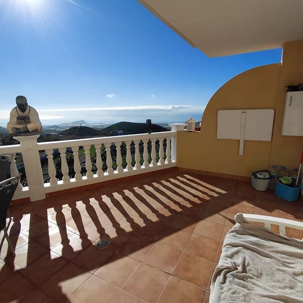 3 makuuhuone Bungalow myytävänä paikassa San Miguel de Abona - 360 000 € (Ref: 9592084)