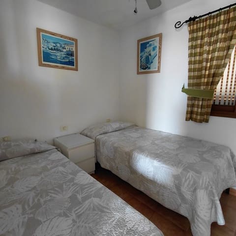 2 slaapkamer Appartement te koop in Golf del Sur, San Miguel de Abona met zwembad - € 259.000 (Ref: 9730830)