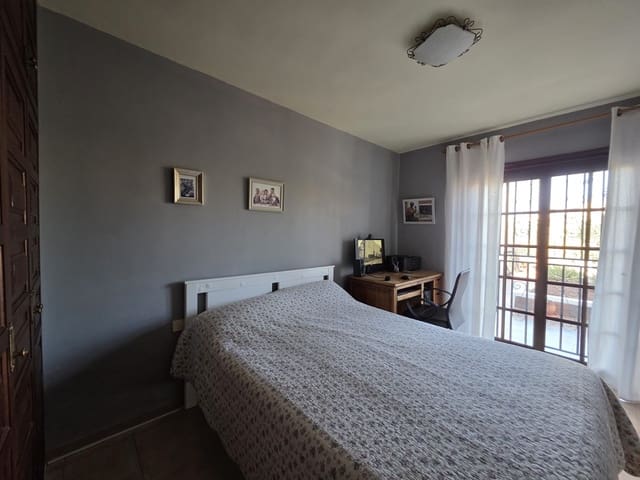 3 Zimmer Apartment zu verkaufen in Amarilla Golf, San Miguel de Abona mit Pool - 320.000 € (Ref: 9730947)