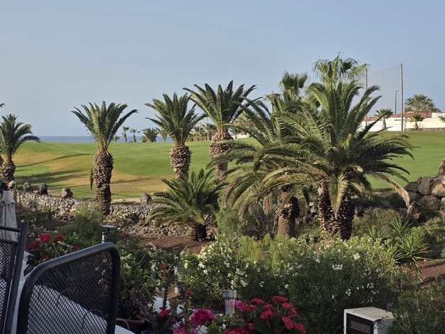 Apartamento de 1 habitación en Amarilla Golf, San Miguel de Abona en venta con piscina - 232.500 € (Ref: 9747327)