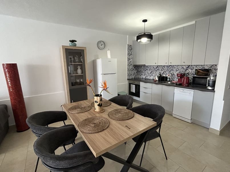 1 soveværelse Lejlighed til salg i Golf del Sur med swimmingpool - € 249.000 (Ref: 9747328)