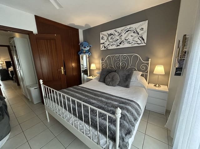 Casa de 3 habitaciones en Las Chafiras (San Miguel), San Miguel de Abona en venta con piscina garaje - 379.995 € (Ref: 9810411)