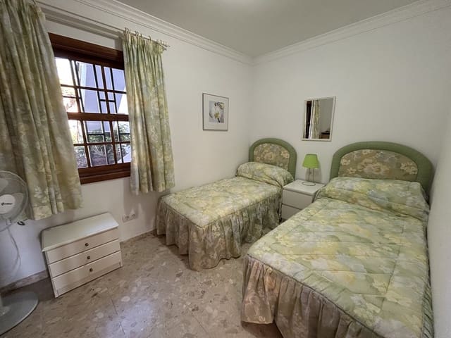 Apartamento de 2 habitaciones en Amarilla Golf, San Miguel de Abona en venta con piscina - 269.000 € (Ref: 9815033)