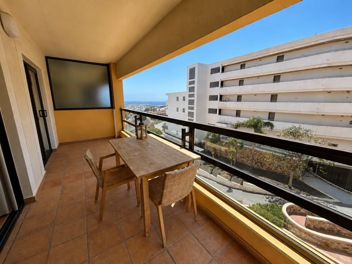1 sovrum Lägenhet till salu i Golf del Sur med pool - 265 000 € (Ref: 9908955)