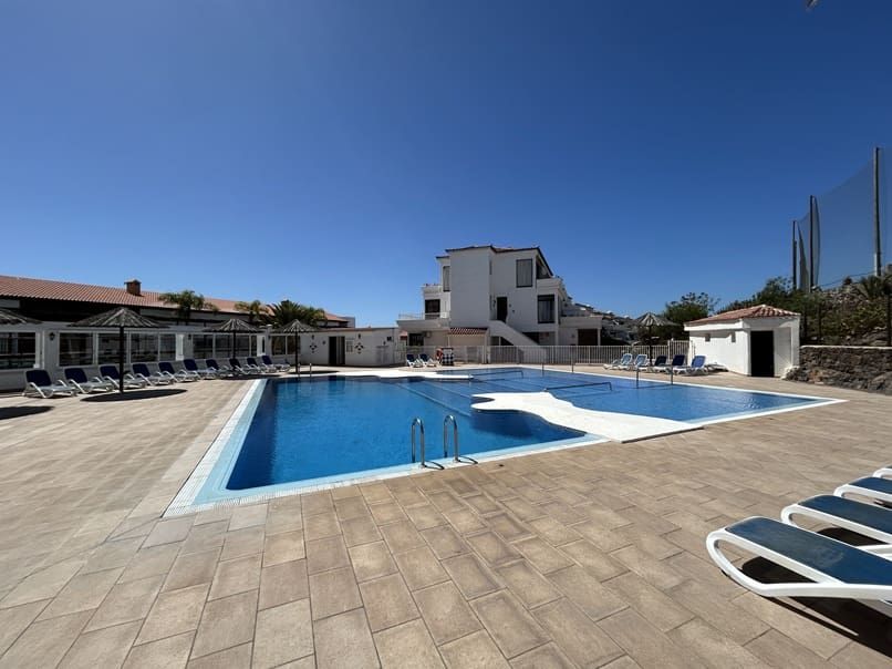 2 bedroom Apartment for sale in Amarilla Golf with pool - € 240,000 (Ref: 9983921)