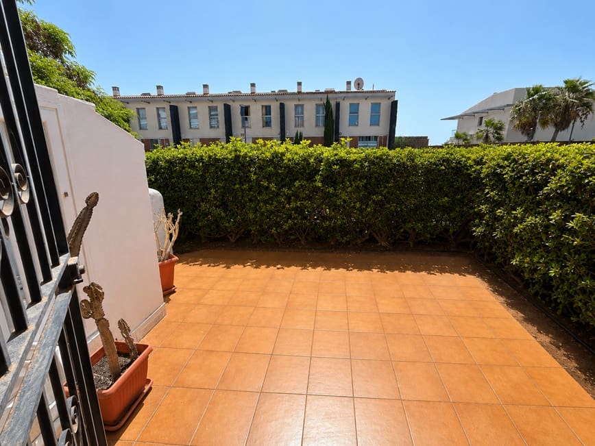 2 bedroom Apartment for sale in Amarilla Golf with pool - € 240,000 (Ref: 9983921)