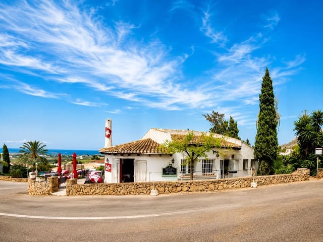 Local Commercial à vendre à Dénia avec garage - 350 000 € (Ref: 10023281)