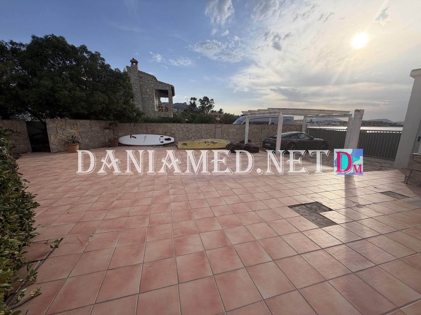 3 slaapkamer Villa te koop in Els Poblets met garage - € 680.000 (Ref: 10023283)