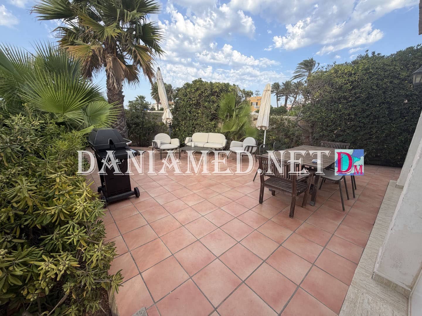 3 slaapkamer Villa te koop in Els Poblets met garage - € 680.000 (Ref: 10023283)