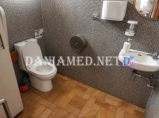 2 camera da letto Commerciale in vendita in Oliva Playa, Oliva - 350.000 € (Rif: 10055736)