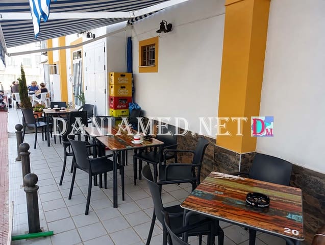 2 camera da letto Commerciale in vendita in Oliva Playa, Oliva - 350.000 € (Rif: 10055736)