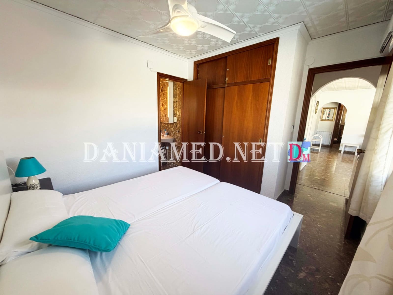 4 slaapkamer Villa te koop in Els Poblets met zwembad garage - € 450.000 (Ref: 10130443)