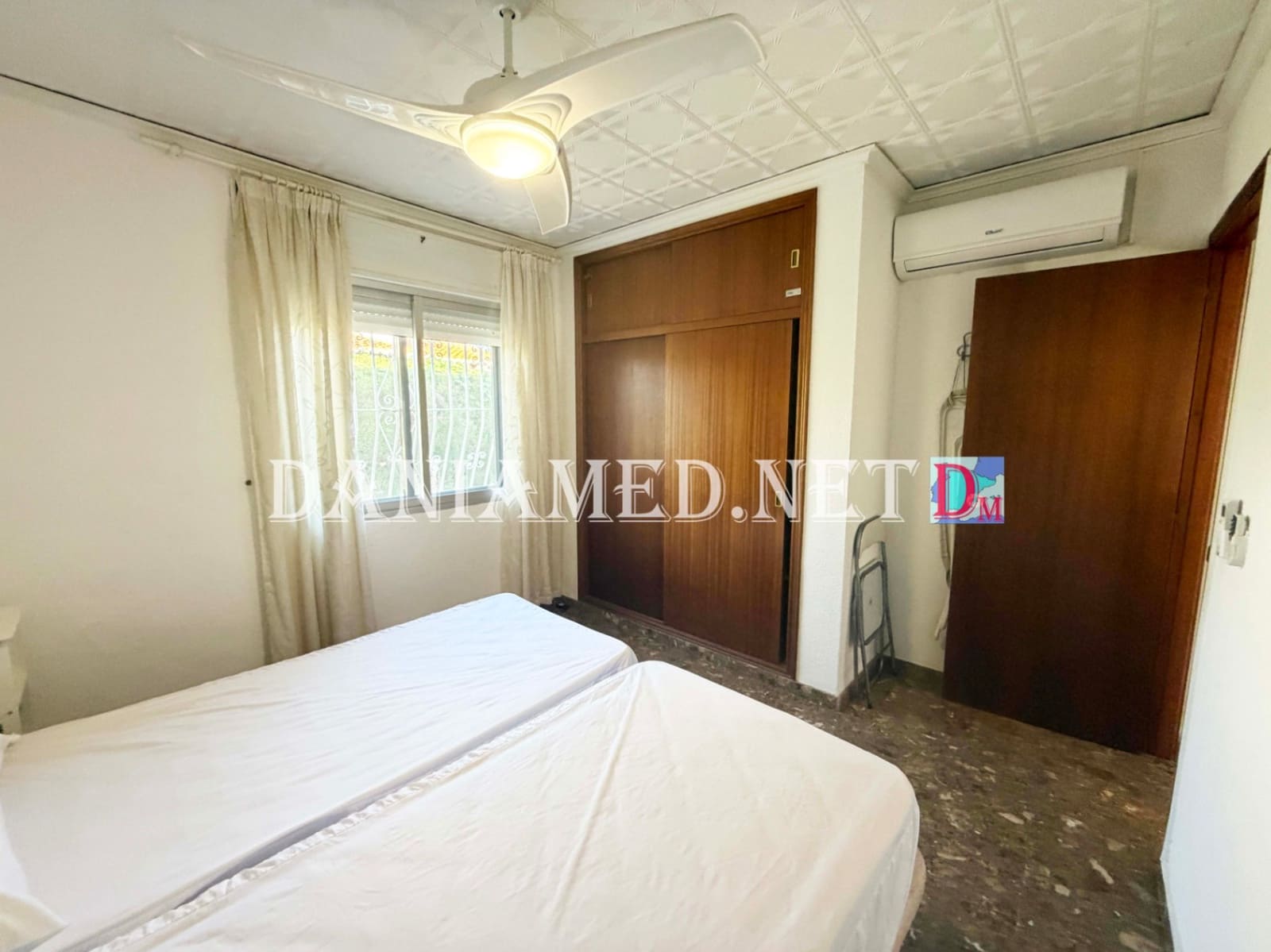 4 slaapkamer Villa te koop in Els Poblets met zwembad garage - € 450.000 (Ref: 10130443)