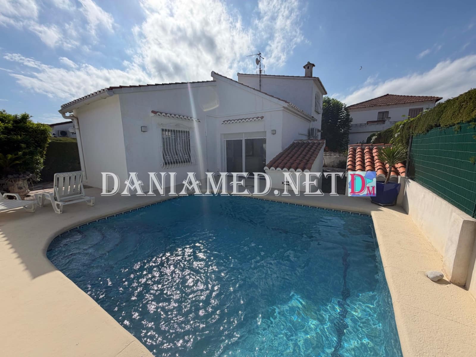 4 slaapkamer Villa te koop in Els Poblets met zwembad garage - € 450.000 (Ref: 10130443)