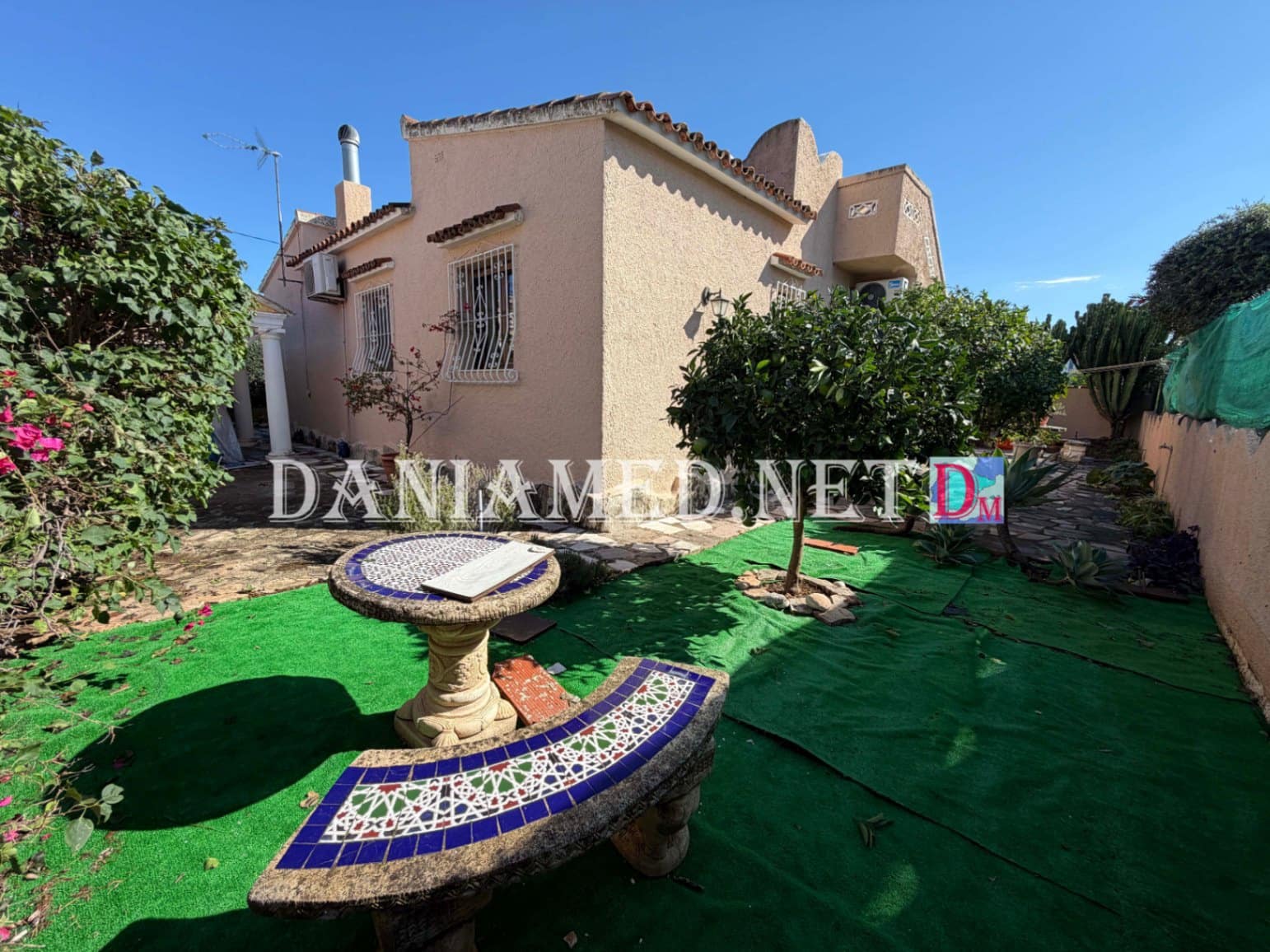 3 bedroom Villa for sale in Els Poblets with pool garage - € 380,000 (Ref: 10161846)