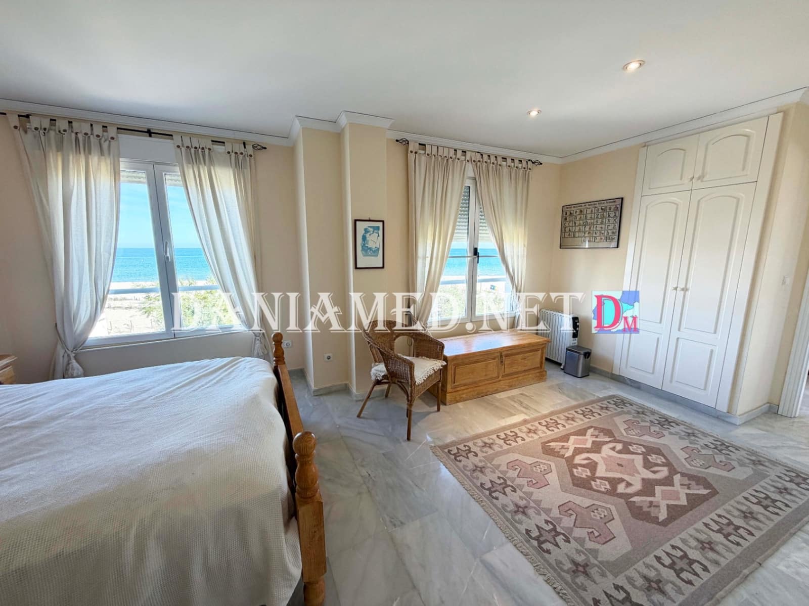 4 bedroom Apartment for sale in Denia with pool garage - € 650,000 (Ref: 10161847)