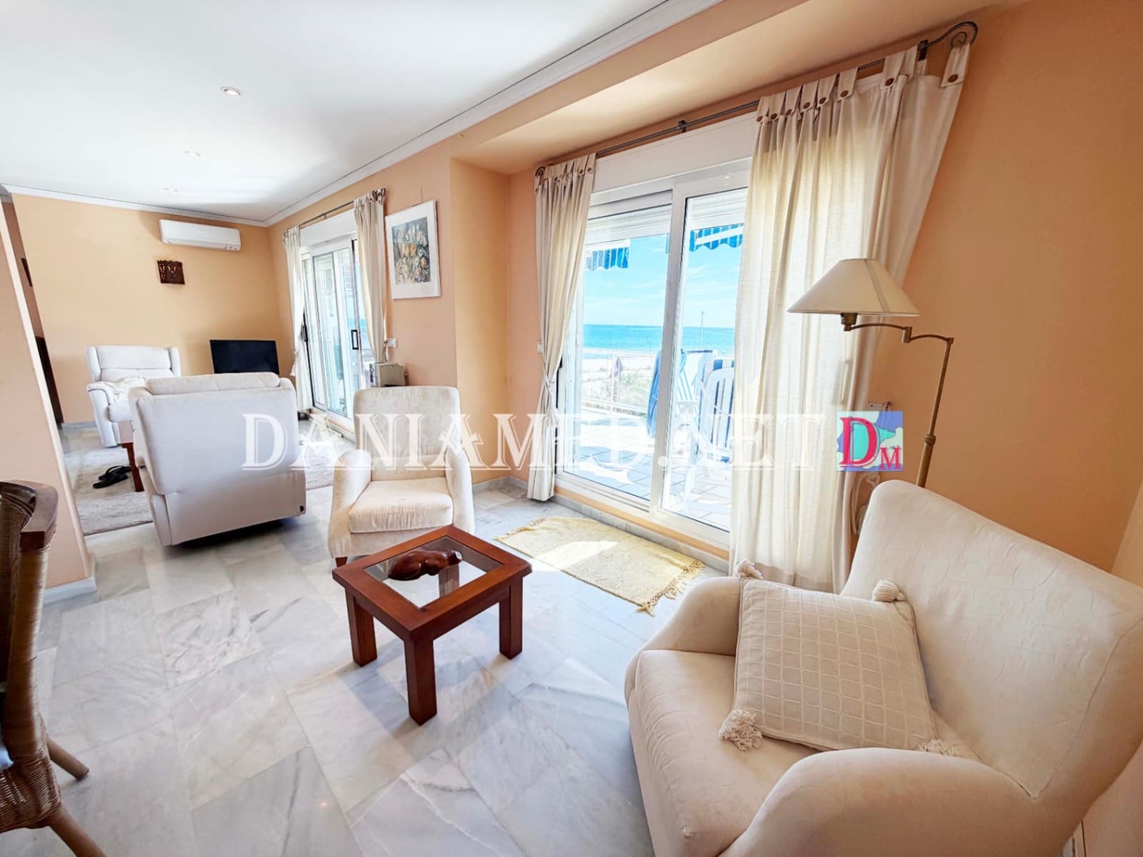 4 bedroom Apartment for sale in Denia with pool garage - € 650,000 (Ref: 10161847)