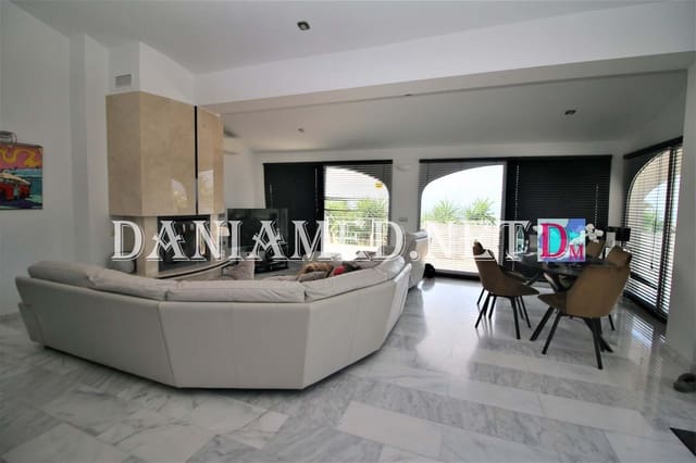 3 chambre Villa/Maison à vendre à Monte Pego, Pego avec piscine garage - 895 000 € (Ref: 7618611)