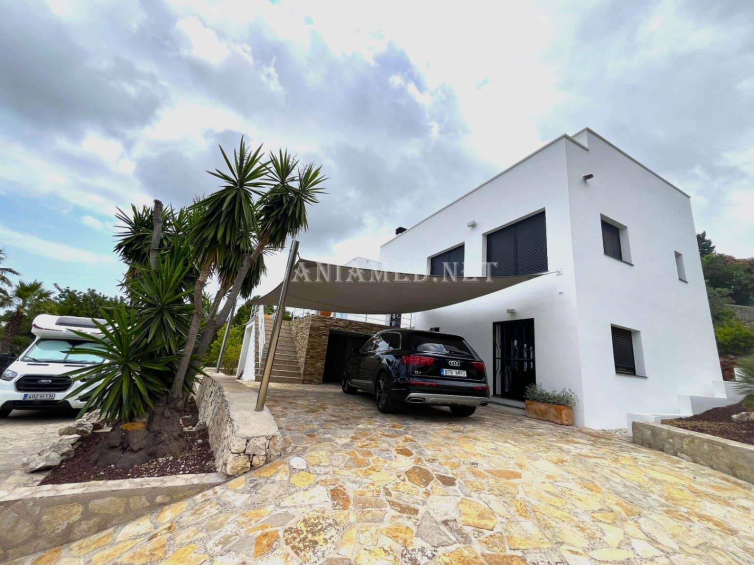 3 soveværelse Villa til salg i Monte Pego med swimmingpool garage - € 895.000 (Ref: 7618611)